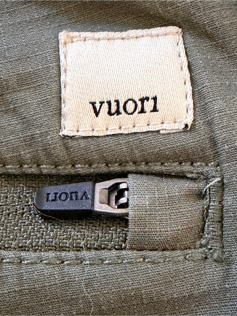 Vuori Ripstop Climber Pant Olive Green. 28” inseam. Size Small. Cotton. - Picture 3 of 8